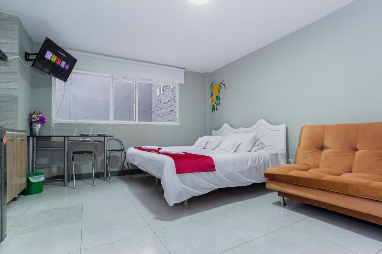 Apartasuites & Hotel Bogota Teusaquillo エクステリア 写真