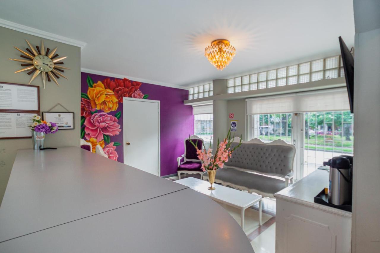 Apartasuites & Hotel Bogota Teusaquillo エクステリア 写真