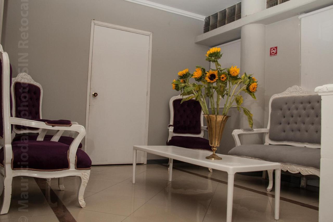 Apartasuites & Hotel Bogota Teusaquillo エクステリア 写真