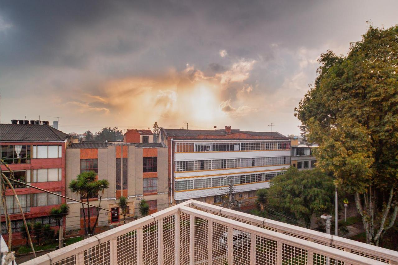 Apartasuites & Hotel Bogota Teusaquillo エクステリア 写真
