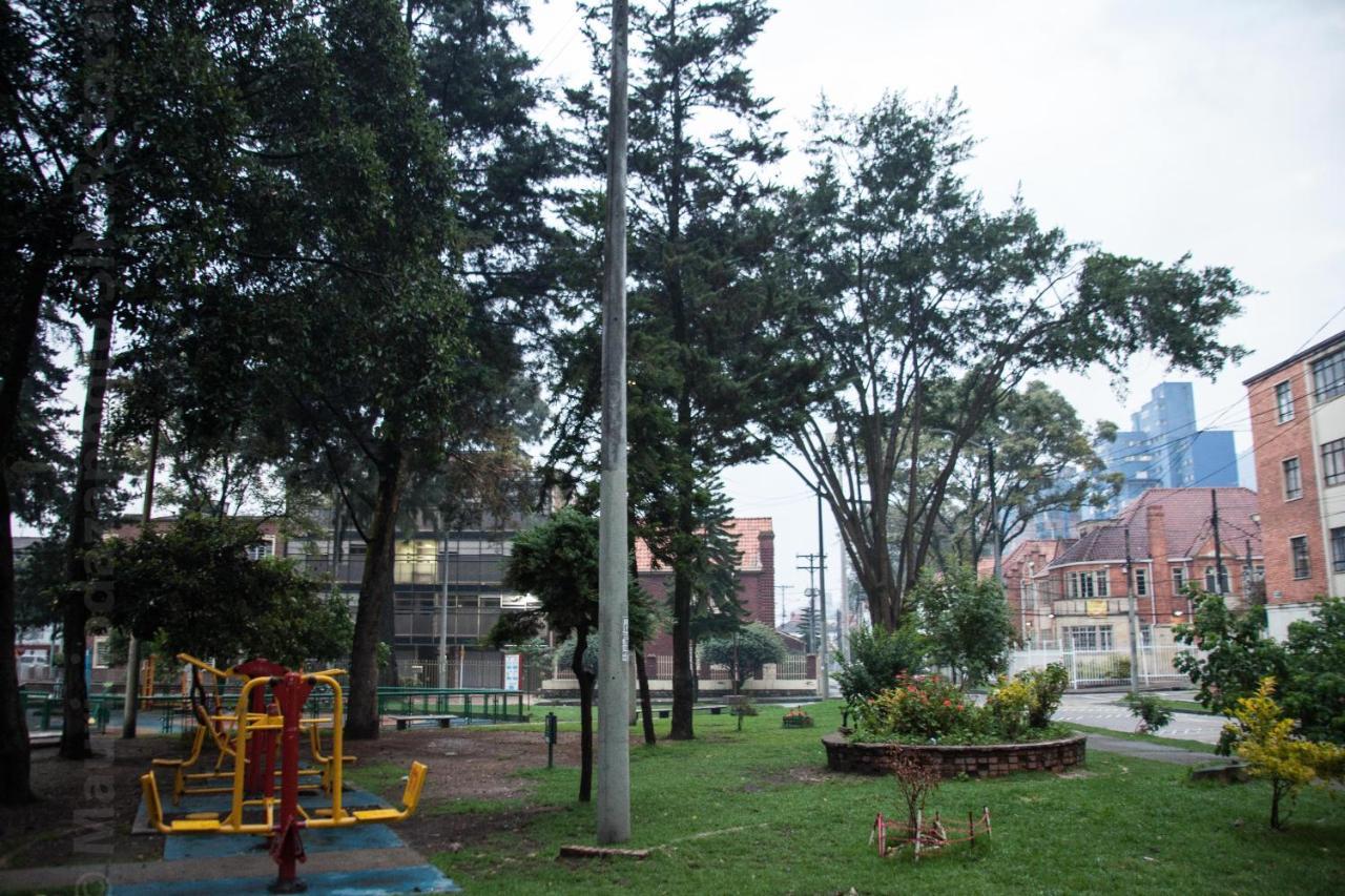 Apartasuites & Hotel Bogota Teusaquillo エクステリア 写真
