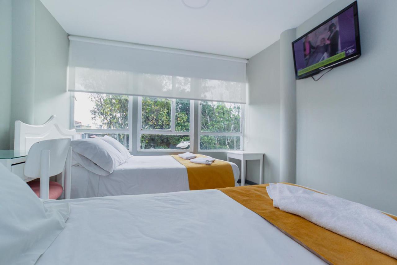 Apartasuites & Hotel Bogota Teusaquillo エクステリア 写真
