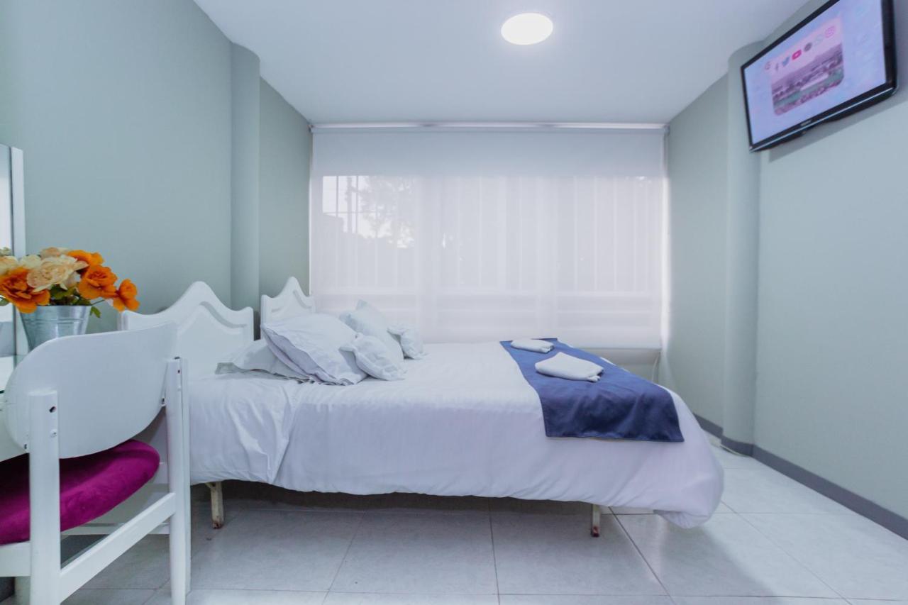 Apartasuites & Hotel Bogota Teusaquillo エクステリア 写真