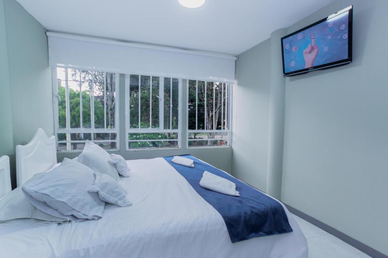 Apartasuites & Hotel Bogota Teusaquillo エクステリア 写真